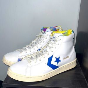 Converse All Star “Peace Love Basketball”